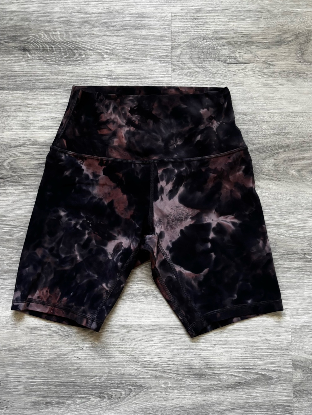 lululemon athletica Wunder Train High-Rise Shorts